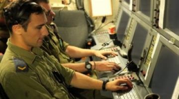 جيش العدو يجنّد مقاتلين إلكترونيين