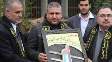 صور.. الرابطة الإسلامية تنظم حفل تأبين للفقيد الأستاذ ياسر الجعبري