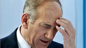 أولمرت من رئاسة الوزراء إلى السجن لفترة طويلة