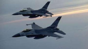 سلاح الجو الصهيوني يوقف تدريبات المقاتلات الحربية