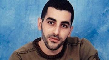 المعتقل "أحمد أبو ذياب".. رحلة معاناة داخل سجون السلطة