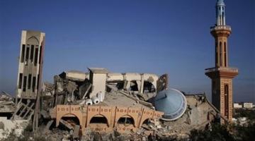 طائرات الاحتلال تقصف مسجدين جنوب غزة