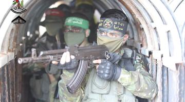 مشاهد من مناورات الركن الشديد 