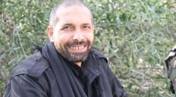 الشهيد "عرفات أبو عبدالله".. قدّم روحه نصرة لجنوده