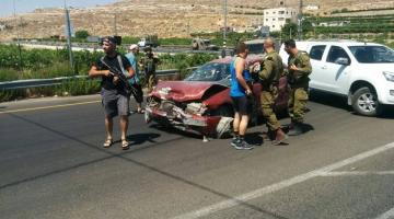 صور.. الاحتلال يعدم فتاة بزعم تنفيذها عملية دهس بالخليل