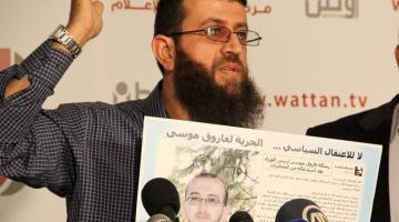 الشيخ خضر عدنان يواصل معركة الكرامة لليوم 12 على التوالي