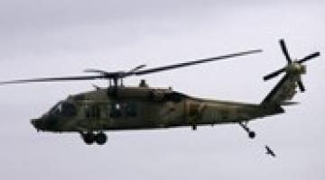 تحليق مكثف وعلى ارتفاعات متعددة للمروحيات الصهيونية شرق مدينة غزة والمحافظة الوسطى