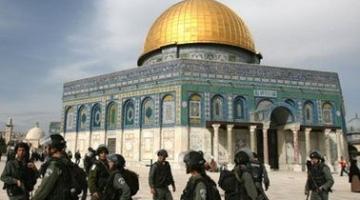 مفتي القدس: المدينة المقدسة في خطر حقيقي وداهم  يستهدف الجحر والبشر والشجر