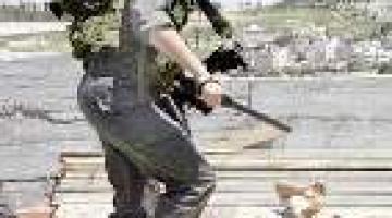 إصابة شاب فلسطيني بجراح خطيرة اثر الاعتداء علية من جنود الاحتلال شمال الخليل