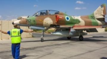 الاحتلال يحقق في سرقة "قطع غيار محركات طائرات" من قاعدة جوية