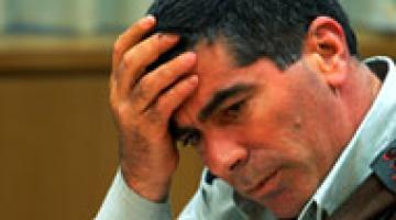 الأمن الصهيوني يعتقل فلسطينياً من الطيرة كان يخطط لاغتيال الصهيوني غابي اشكنازي