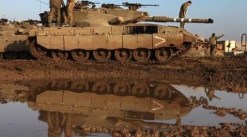 دبابات وجرافات الاحتلال تنسحب من شرق دير البلح