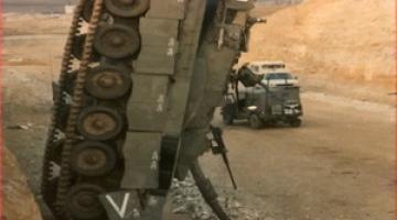 إصابة 4 جنود صهاينة بانقلاب دبابة خلال تدريب في النقب