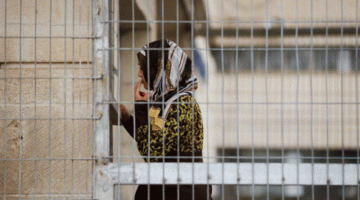 نقل الأسيرة دينا جرادات إلى المستشفى لتدهور صحتها