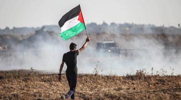 49 إصابة بينها 21 بالرصاص الحي بقمع العدو لمسيرات العودة