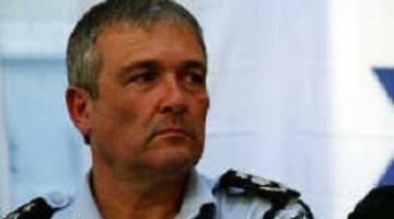 شرطة العدو تحقق مع قائد وحدة قتالية جوية بتهمة تزييف مستندات والإدلاء بمعلومات كاذبة