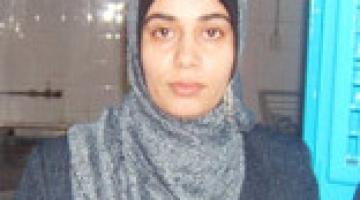 الأسيرة المجاهدة "قاهرة السعدي" صاحبة الثلاث مؤبدات تدخل عامها التاسع في الأسر بمعنويات عالية