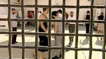 الاحتلال يفرج عن أسير مقدسي بعد قضا