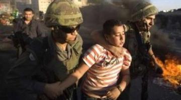 الاحتلال يعتقل فتى قرب الحرم الإبراهيمي بالخليل