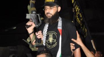 تنسم الحرية بعد11 عاماً.. المحرر "الحلبي": يطالب المقاومة بشحذ الهمم لإخراج الأسرى من الظلمات إلى النور.. "صور"