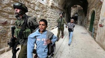 بضغط حقوقي: الكيان الصهيوني يرفع سن الرشد لمحاكمة الفلسطينيين