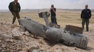 "باراك": 100 صاروخ و قذيفة أطلقت من غزة نحو الكيان