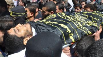 "تقرير مصور".. في ذكرى يوم الأرض.. "سرايا القدس" تودع مجاهداً في موكب مهيب بخان يونس