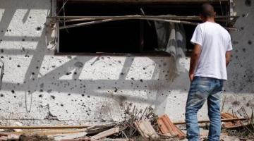 العدو يعترف بسقوط قذيفتي هاون على مبني بأشكول