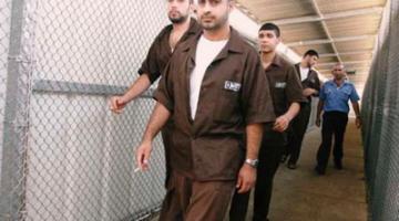 أسرى عسقلان يخوضون إضرابا عن الطعام احتجاجاً على ممارسات إدارة السجون بحقهم