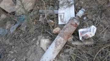 إصابة ثلاثة مواطنين بإنفجار قذيفة من مخلفات الاحتلال بنابلس