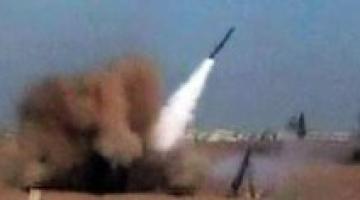 العدو: أضراراً بمنزل اثر سقوط صاروخين على النقب المحتل