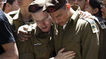 الجيش الصهيوني يأمر جنوده بقتل أنفسهم خوفاً من أسرهم