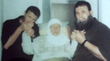 نائل وفخري.. عقود الصبر إلى فرج