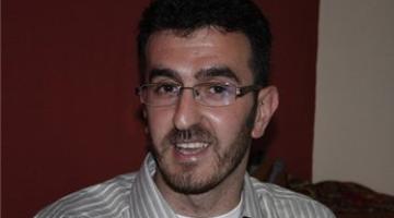 فادي.. يعيش اول عيد في احضان اسرته بعد 20 عيدا من الاسر