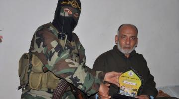 بالصور.. السرايا تنظم زيارة ميدانية لذوي الشهيدين "أبو طيور" و"أبو سيف" بالوسطى