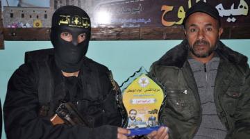 بالصور... سرايا القدس تزور عوائل 3 شهداء في ذكرى رحيلهم بالوسطى