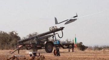 جيش العدو يعزز قواته على حدود مصر بطائرات وسيارات تحمل رادارات