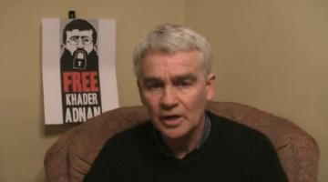 شاهد الفيديو..ايرلندي خاض إضراباً في السجون البريطانية يناشد العالم بالتدخل الفوري لإنقاذ حياة "عدنان"