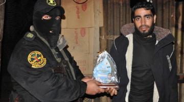 بالصور.. السرايا بـ"لواء الوسطى" تزور عائلتي شهيدين بذكرى رحيلهما