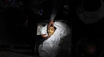 استشهاد طفل وإصابة 5 آخرين في قصف صهيوني شمال القطاع