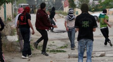 إصابات خلال مواجهات مع المتضامنين مع الاسيرة"شلبي" أمام سجن عوفر