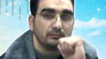 والد الأسير حلاحلة يدعو نجله الاستمرار في اضرابه حتى النصر