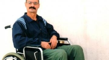 أسير غزي مقعد يهدد بالإضراب بعد رفض الاحتلال الافراج عنه