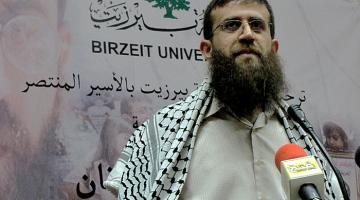 الشيخ عدنان: لا خيار أمام الأسرى سوى الإضراب عن الطعام