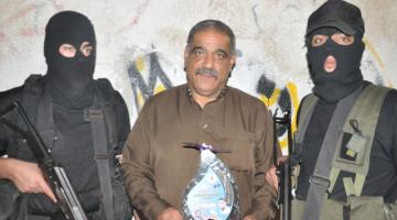 بالصور..السرايا بـ"لواء الوسطى" تزور عوائل 3شهداء في ذكراهم