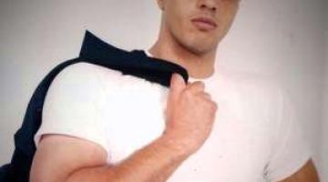 الأسير حمزة الطقطوق يدخل عامه السابع في سجون الاحتلال