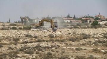 الاحتلال يصادر أراض جنوب الخليل لإقامة نقطة عسكرية