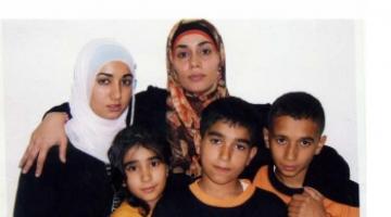 المحررة"قاهرة السعدي" بين أحضان أبنائها في رمضان