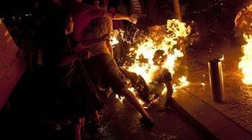 محاولة جديدة.. ظاهرة حرق النفس تتزايد في الكيان