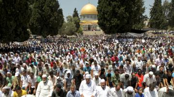 جُمع رمضان.. فرصة أهالي الضفة للصلاة بالأقصى